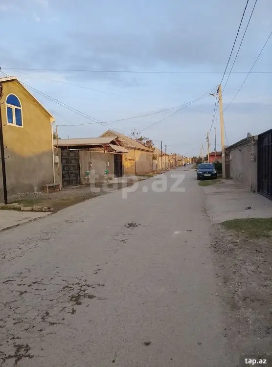 4 500 AZN - 4 otaqlı mənzil , Şirvan