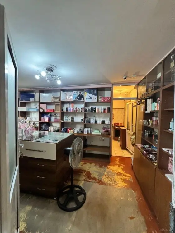 260 000 AZN - 42 m² Obyekt / Ofis Satılır, Gəncə