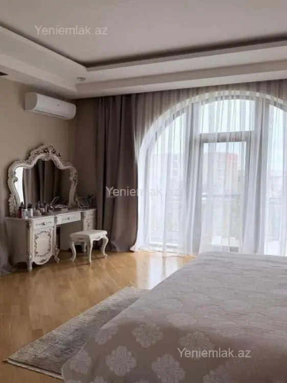 1 200 000 AZN - 6 otaqlı mənzil Satılır, Bibi Heybət qəs., Səbail, Bakı