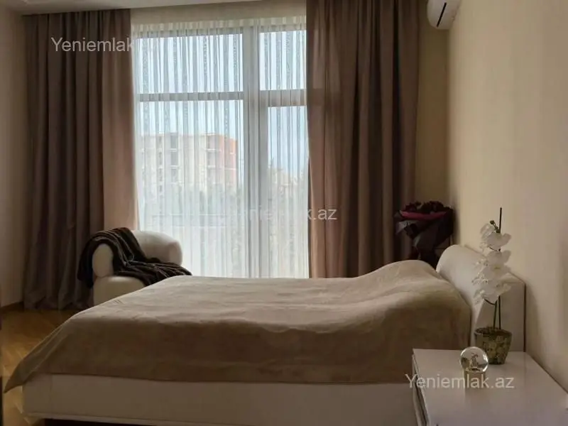 1 200 000 AZN - 6 otaqlı mənzil Satılır, Bibi Heybət qəs., Səbail, Bakı