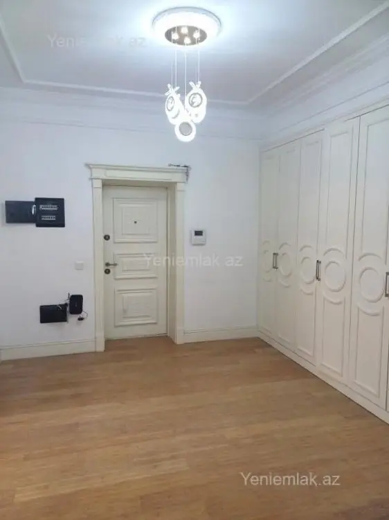 1 000 AZN - 3 otaqlı mənzil Kirayə (aylıq), Nərimanov, Bakı