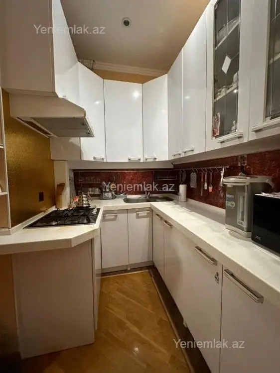 264 000 AZN - 3 otaqlı mənzil Satılır, 1-ci mikrorayon, Nəsimi, Bakı