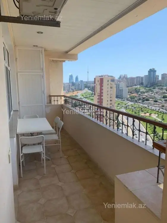 1 500 AZN - 4 otaqlı mənzil Kirayə (aylıq), Yasamal qəs., Nizami, Bakı
