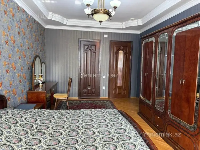 1 500 AZN - 4 otaqlı mənzil Kirayə (aylıq), Yasamal qəs., Nizami, Bakı