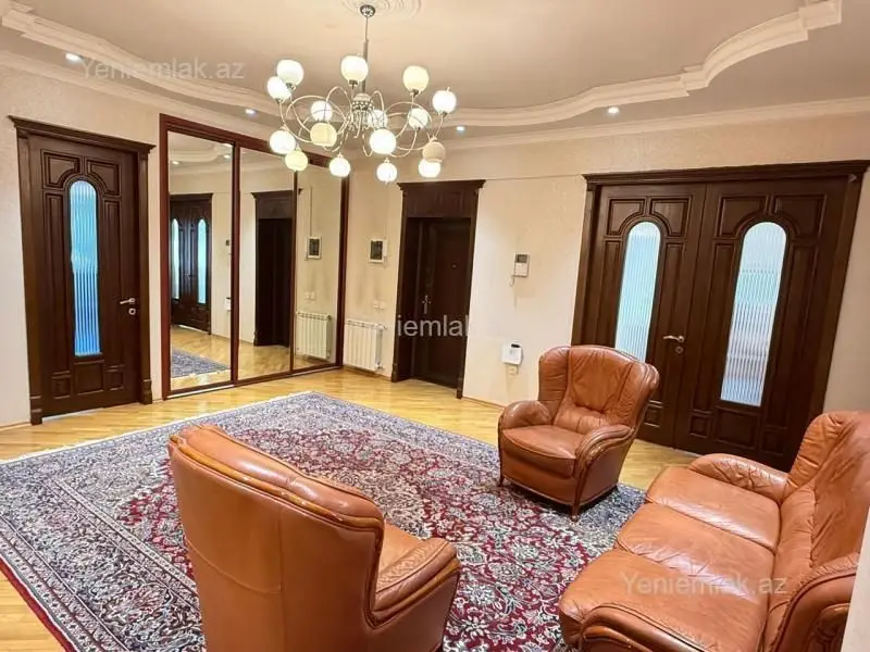 1 500 AZN - 4 otaqlı mənzil Kirayə (aylıq), Yasamal qəs., Nizami, Bakı