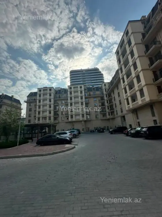 2 000 AZN - 3 otaqlı mənzil Kirayə (aylıq), Ağ şəhər, Xətai, Bakı