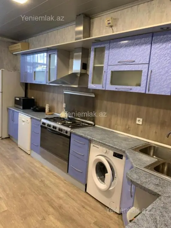 1 450 AZN - 3 otaqlı mənzil Kirayə (aylıq), Yasamal qəs., Nizami, Bakı