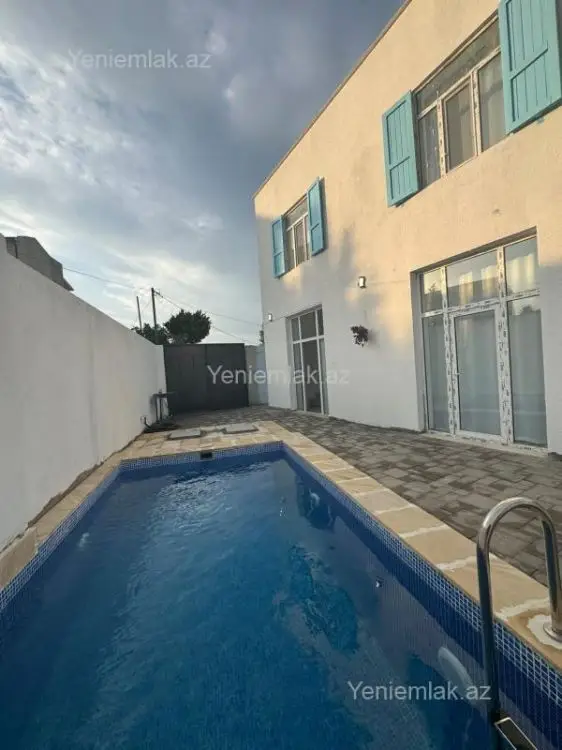 150 AZN - 4 otaqlı mənzil Kirayə (günlük), Novxanı, Abşeron