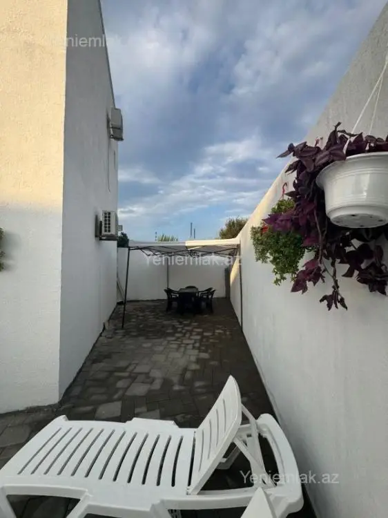 150 AZN - 4 otaqlı mənzil Kirayə (günlük), Novxanı, Abşeron