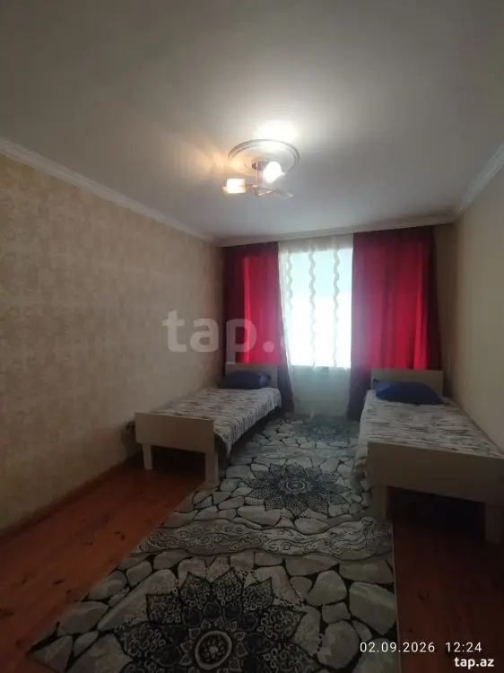 400 AZN - 3 otaqlı mənzil Kirayə (aylıq), Şəki