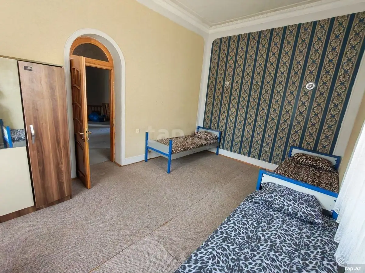 220 AZN - 7 otaqlı mənzil Kirayə (aylıq), 6-cı mikrorayon, Binəqədi, Bakı
