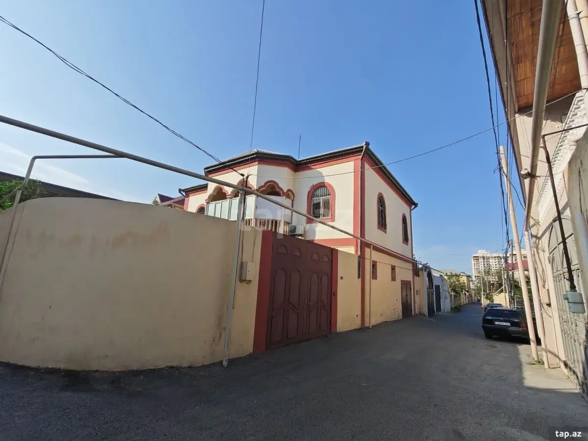 220 AZN - 7 otaqlı mənzil Kirayə (aylıq), 6-cı mikrorayon, Binəqədi, Bakı