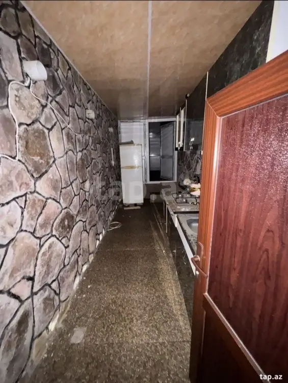 230 000 AZN - 9 otaqlı mənzil , Daşkəsən