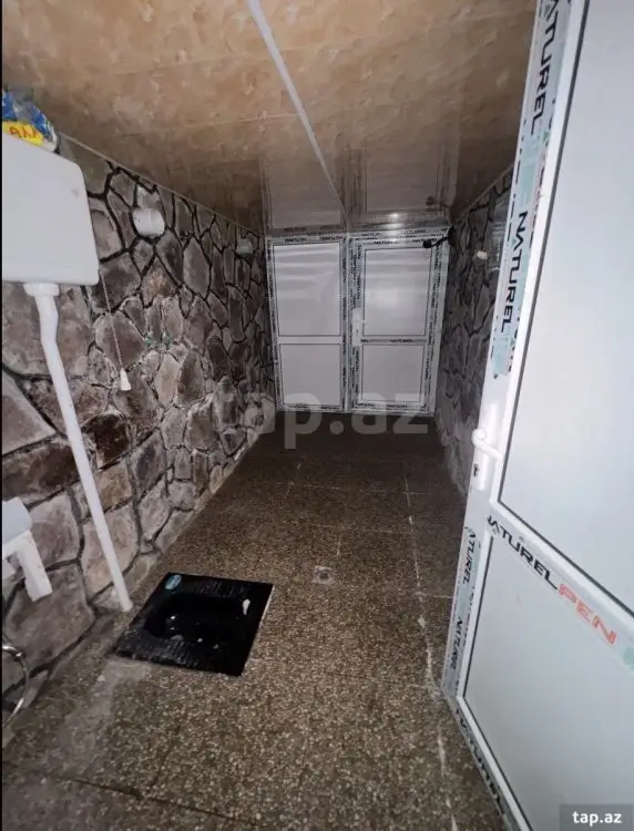 230 000 AZN - 9 otaqlı mənzil , Daşkəsən