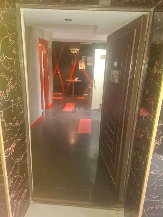600 000 AZN - 240 m² Obyekt / Ofis Satılır, 4-cü mikrorayon, Abşeron