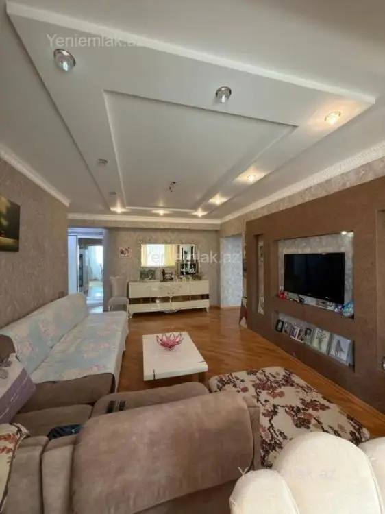 220 000 AZN - 3 otaqlı mənzil Satılır, Nizami, Bakı