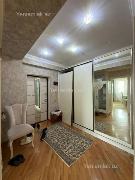 220 000 AZN - 3 otaqlı mənzil Satılır, Nizami, Bakı