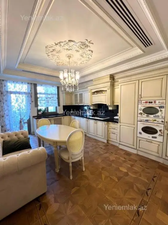 1 500 000 AZN - 5 otaqlı mənzil Satılır, Nizami, Bakı