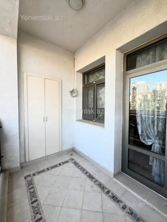 1 500 000 AZN - 5 otaqlı mənzil Satılır, Nizami, Bakı