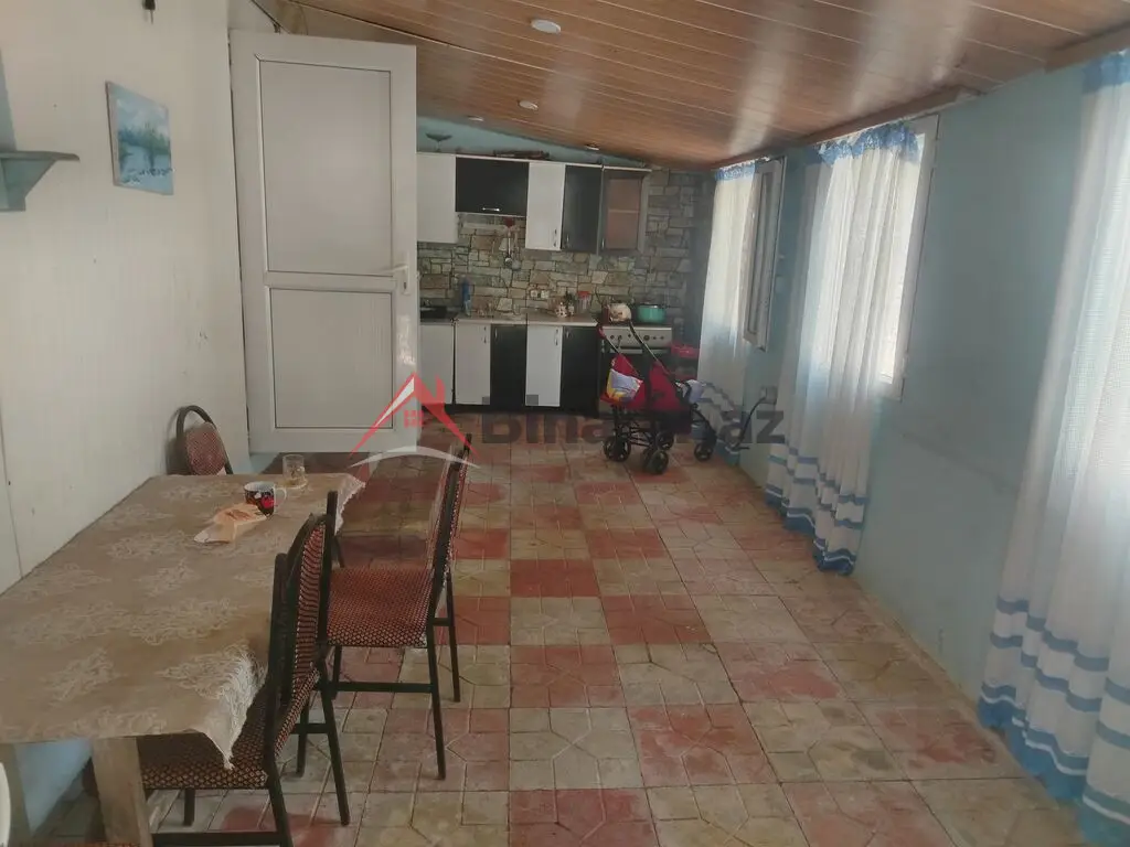 330 AZN - 3 otaqlı mənzil Kirayə (aylıq), Lənkəran