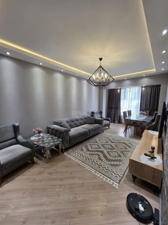 700 AZN - 3 otaqlı mənzil Kirayə (aylıq), 8-ci kilometr, Laçın