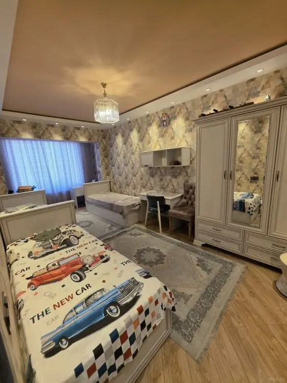 700 AZN - 3 otaqlı mənzil Kirayə (aylıq), 8-ci kilometr, Laçın