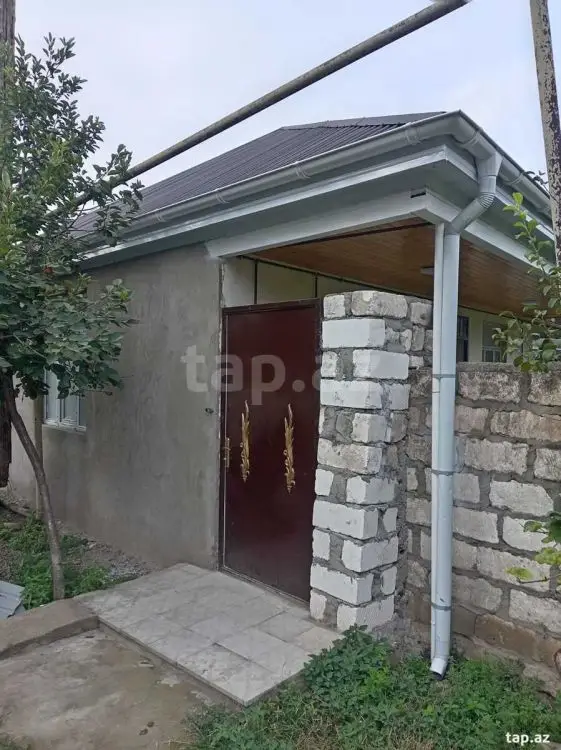 120 AZN - 4 otaqlı mənzil Kirayə (aylıq), Qazax