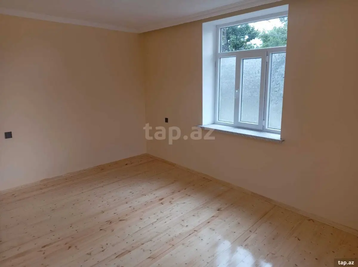 120 AZN - 4 otaqlı mənzil Kirayə (aylıq), Qazax