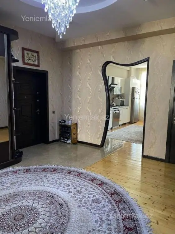 320 000 AZN - 4 otaqlı mənzil Satılır, Badamdar qəs., Səbail, Bakı