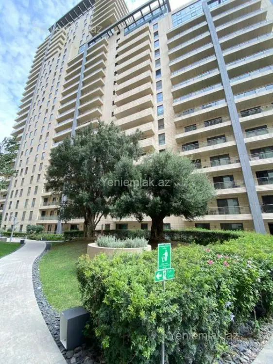 2 200 AZN - 3 otaqlı mənzil Kirayə (aylıq), Səbail, Bakı