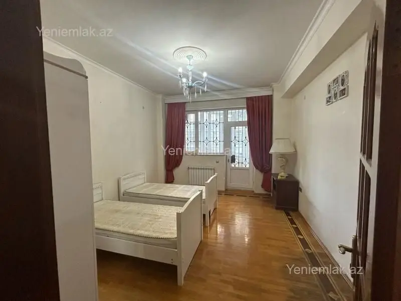 450 000 AZN - 4 otaqlı mənzil Satılır, Nəsimi, Bakı