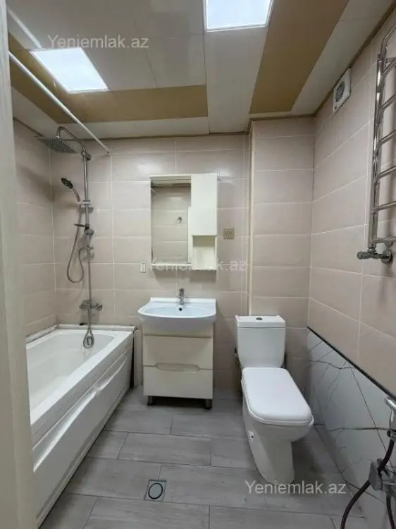 1 200 AZN - 3 otaqlı mənzil Kirayə (aylıq), Xətai, Bakı