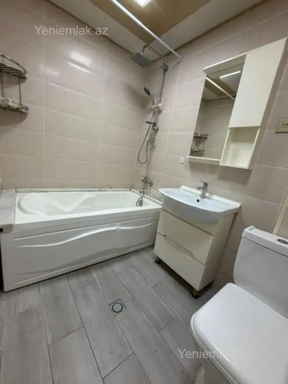 1 200 AZN - 3 otaqlı mənzil Kirayə (aylıq), Xətai, Bakı