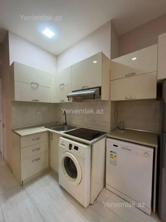 1 200 AZN - 3 otaqlı mənzil Kirayə (aylıq), Xətai, Bakı