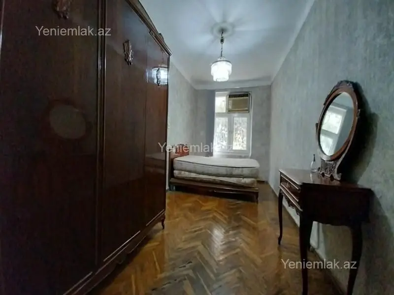 236 000 AZN - 3 otaqlı mənzil Satılır, Yasamal qəs., Yasamal, Bakı