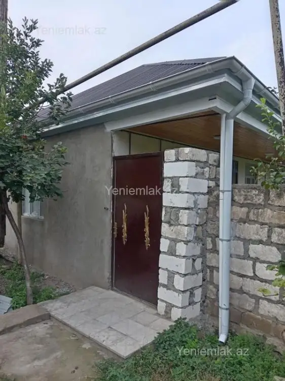 120 AZN - 4 otaqlı mənzil Kirayə (aylıq), Qazax