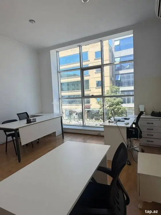 200 AZN - 0 m² Obyekt / Ofis, Bakı