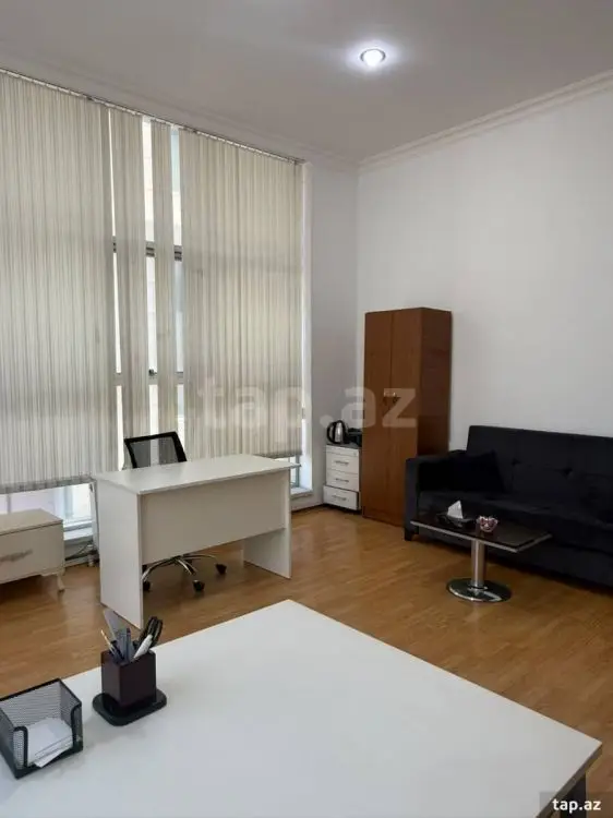 200 AZN - 0 m² Obyekt / Ofis, Bakı