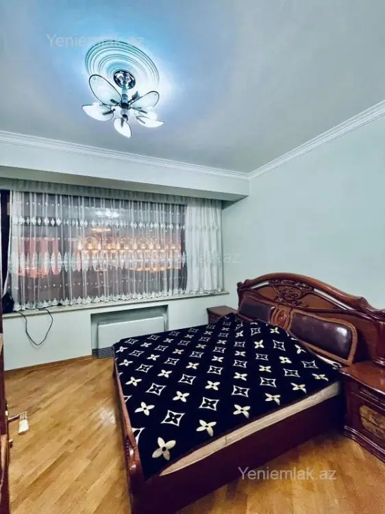 2 200 AZN - 4 otaqlı mənzil Kirayə (aylıq), İçəri şəhər, Səbail, Bakı