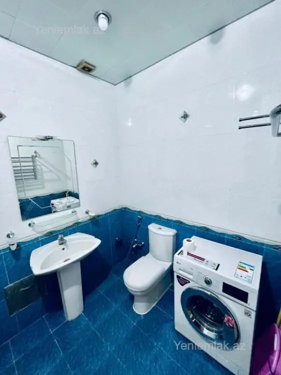 2 200 AZN - 4 otaqlı mənzil Kirayə (aylıq), İçəri şəhər, Səbail, Bakı