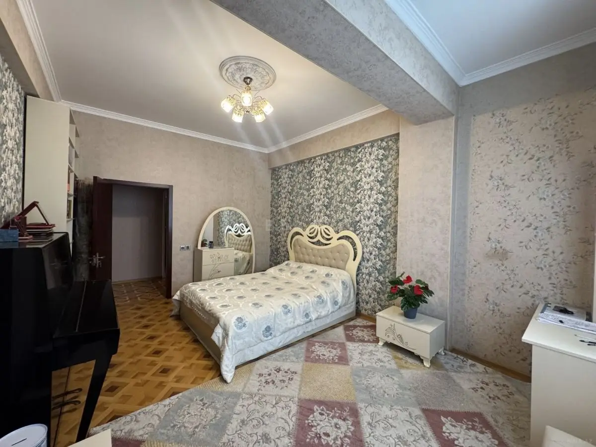 190 000 AZN - 2 otaqlı mənzil Satılır, Bayıl qəs., Abşeron