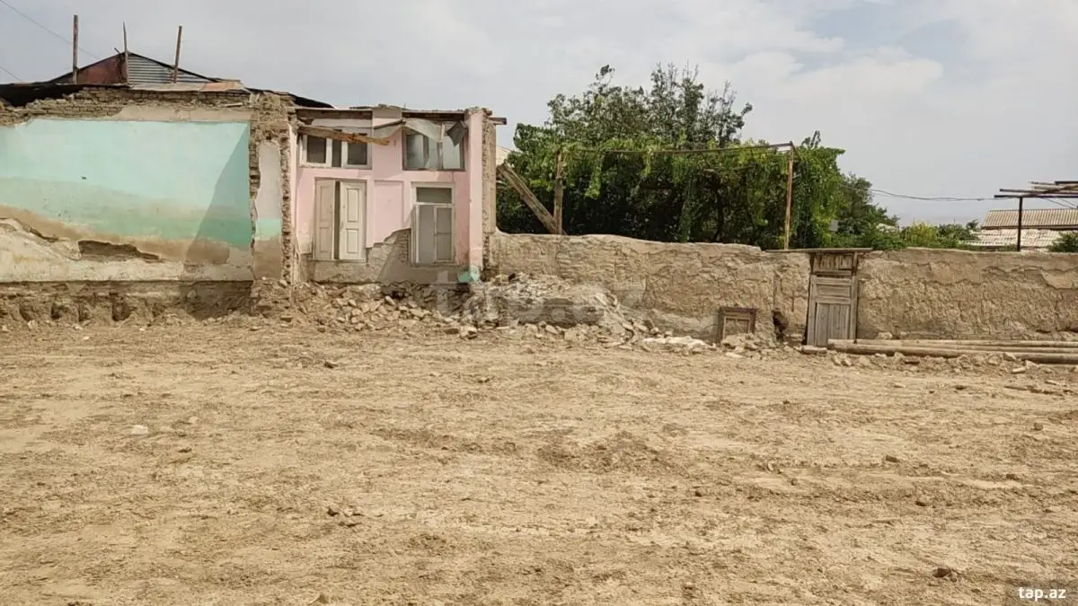 145 000 AZN - 0 m² Obyekt / Ofis , Naxçıvan MR