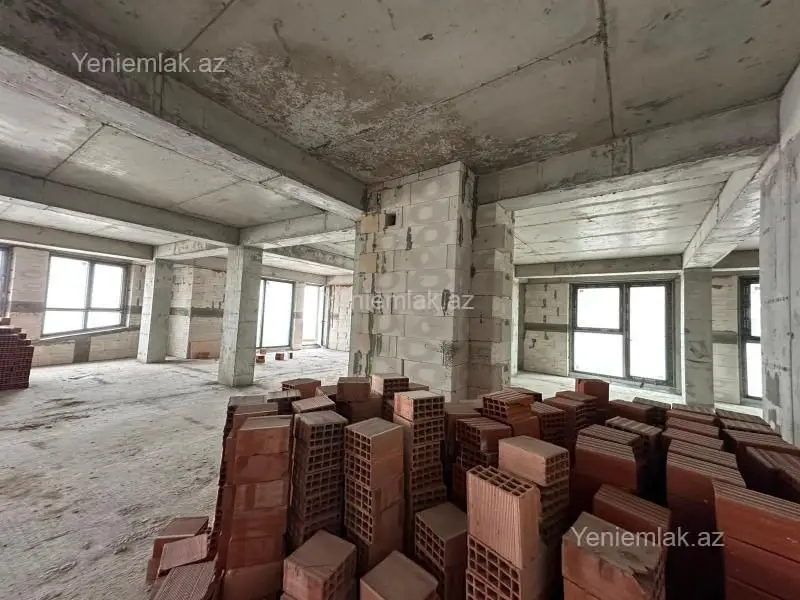 1 090 000 AZN - 5 otaqlı mənzil Satılır, Bayıl qəs., Səbail, Bakı