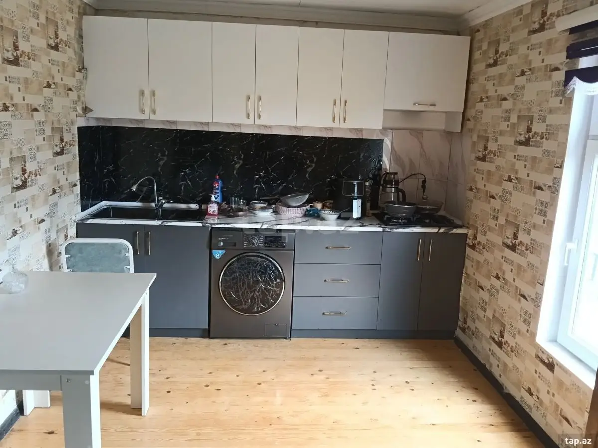 35 000 AZN - 5 otaqlı mənzil , Hacıqabul