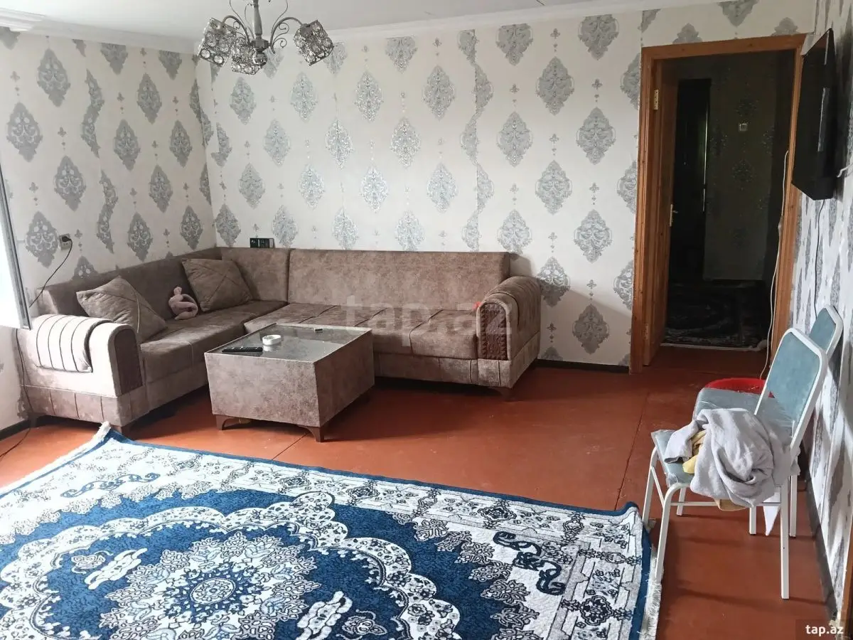 35 000 AZN - 5 otaqlı mənzil , Hacıqabul