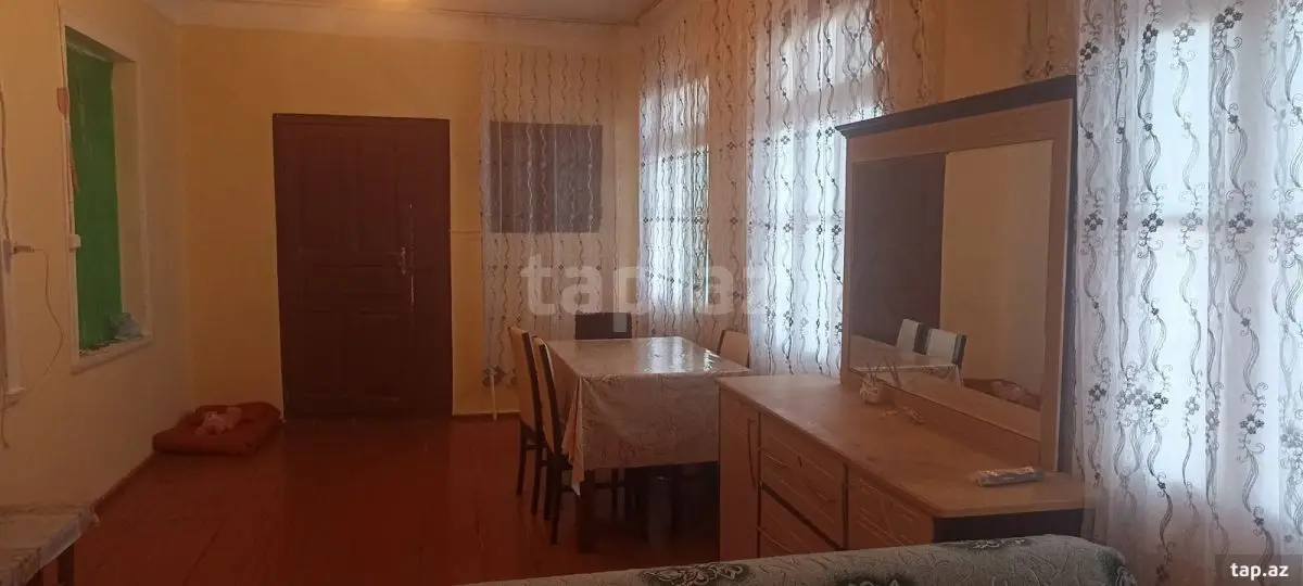 45 000 AZN - 3 otaqlı mənzil , Yevlax
