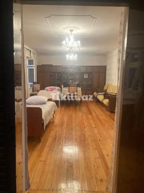 350 000 AZN - 7 otaqlı mənzil Satılır, Saray, Bakı