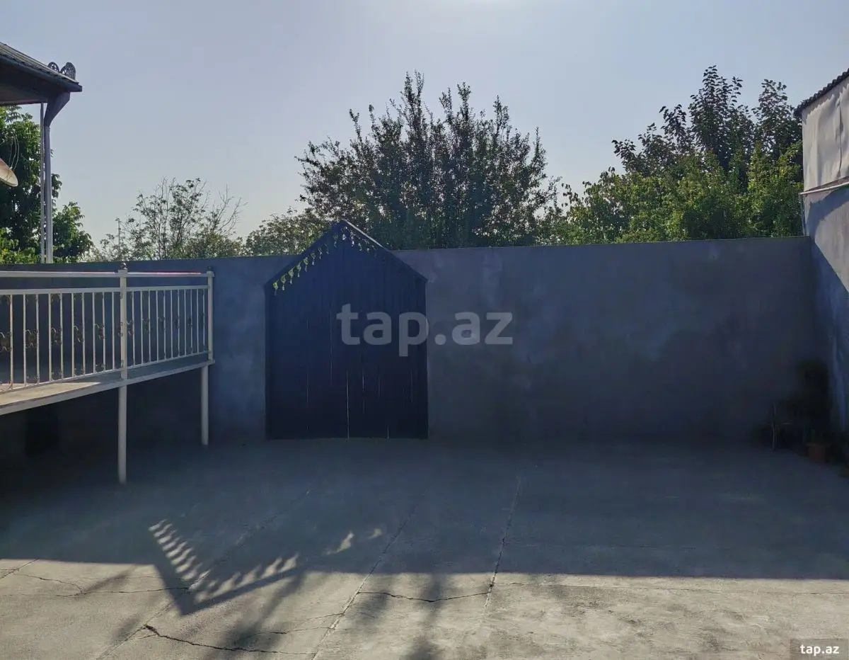 160 000 AZN - 4 otaqlı mənzil , Şəmkir