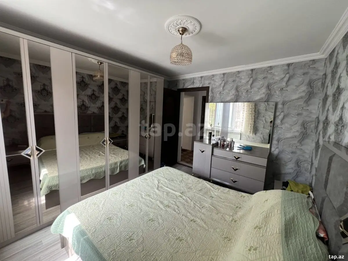 13 500 AZN - 5 otaqlı mənzil, Suraxanı qəs., Suraxanı, Bakı