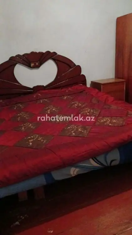 300 AZN - 2 otaqlı mənzil Satılır, Qaraçuxur qəs., Suraxanı, Bakı